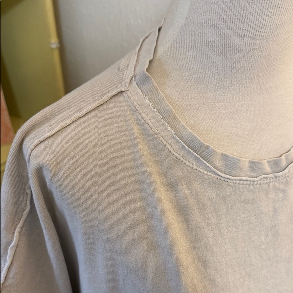 Free People - Picture 4 of 7